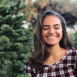 Meet your Posher, Amanda